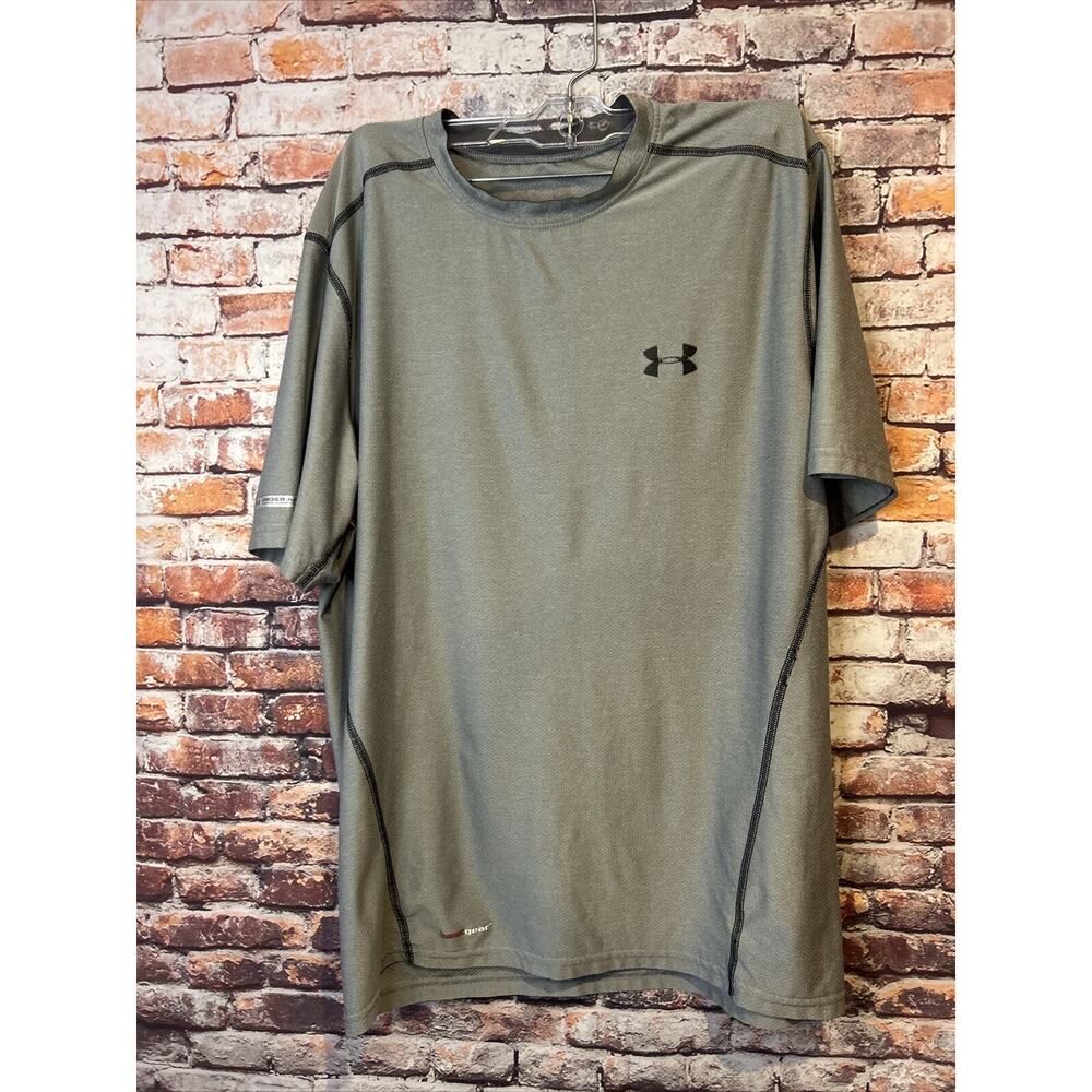 Gray Under Armour Heat gear Shirt Sleeve Shirt Fitted Men’s Size large